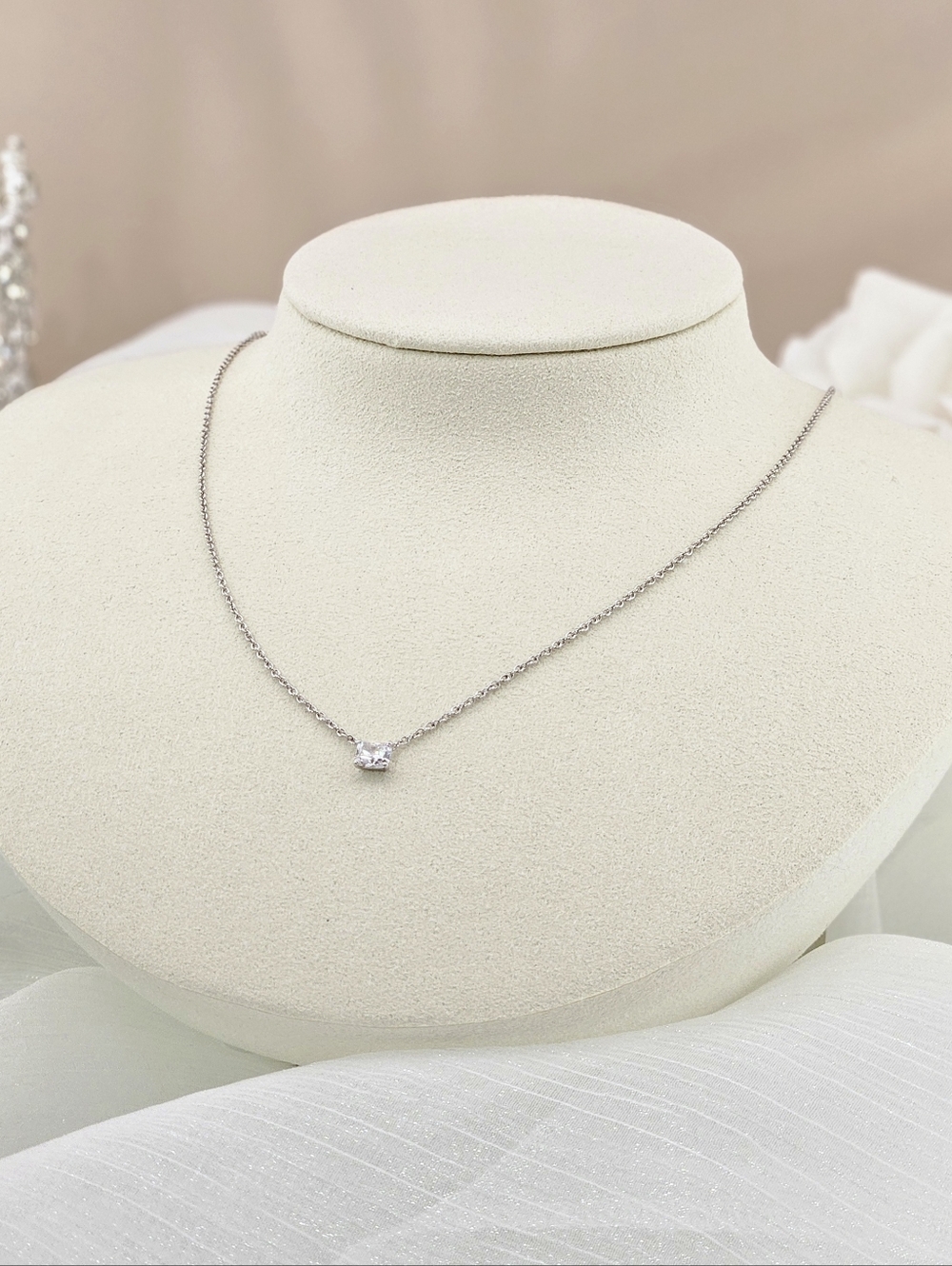 Nadri Necklace Modern Luv Small Emerald Cut Necklace Cubic Zirconia Pendant Gift - Picture 3 of 5